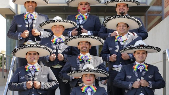 Arcoíris, el primer Mariachi LGBT en el mundo