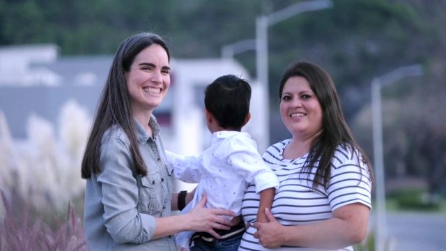 Una pareja de mujeres logra la primera adopción homoparental en Jalisco